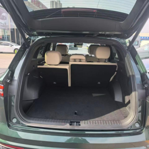 Geely Xingyue L 4WD Oriental Yaio - Full Moon Edition