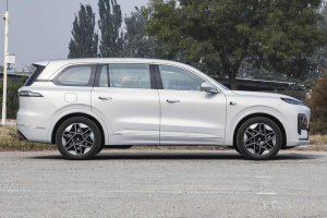 Deepal S09 Ultra+ Ultra Battery Life RWD