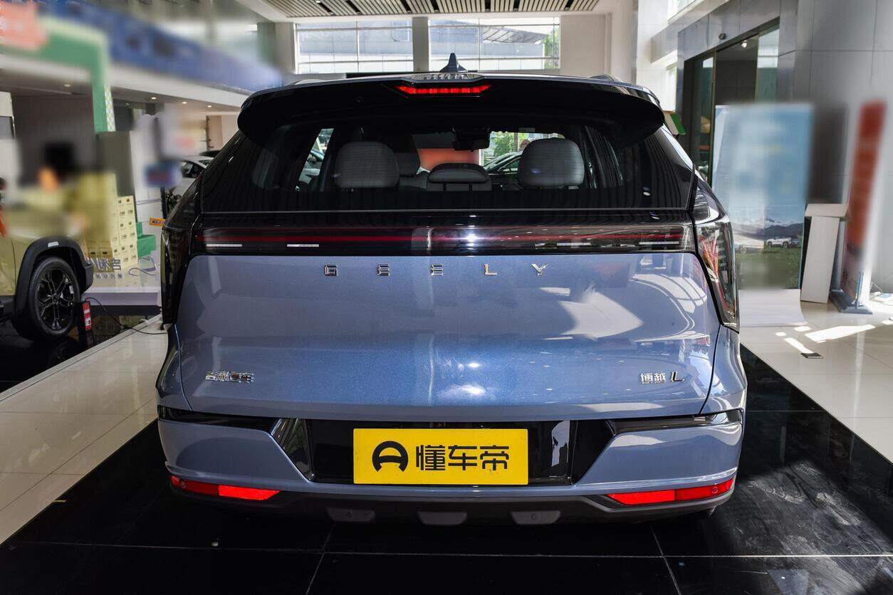  Geely Boyue L Departure Edition