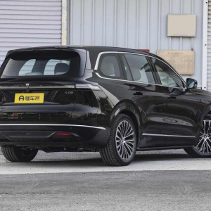 Deepal S09 Ultra + RWD