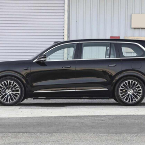 Deepal S09 Ultra + RWD