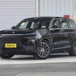 Deepal S09 Ultra + RWD