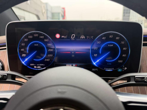 Mercedes-Benz EQE 500 SUV 2025 Luxury Edition