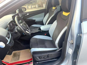 Volkswagen ID.4 X
