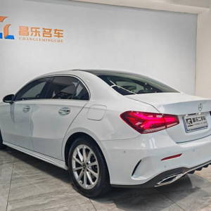 Mercedes-Benz A-Class 200L Sport