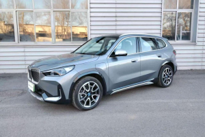 BMW iX1  xDrive30L