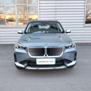BMW iX1  xDrive30L
