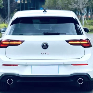 Volkswagen Golf GTI 2.0 TSI