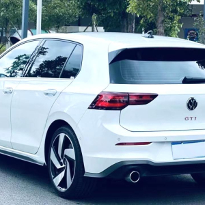 Volkswagen Golf GTI 2.0 TSI