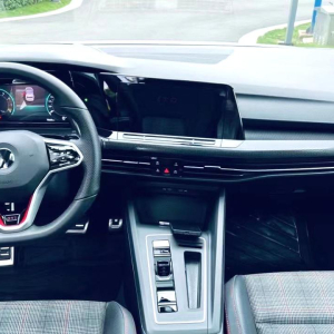 Volkswagen Golf GTI 2.0 TSI
