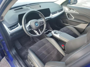 BMW iX1 xDrive30L M Sport Package