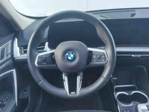 BMW iX1 xDrive30L M Sport Package
