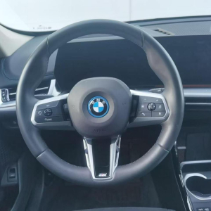 BMW iX1 xDrive30L M Sport Package