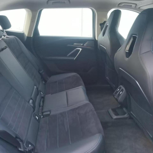BMW iX1 xDrive30L M Sport Package
