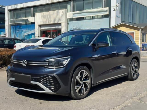 Volkswagen ID.6 CROZZ