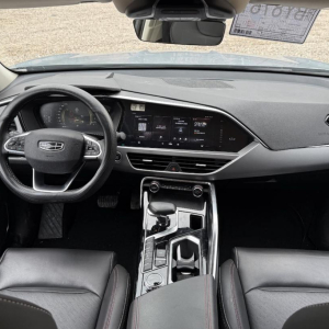 Geely Tugella S Lightning Edition