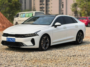 Kia K5 Pro Edition 270T