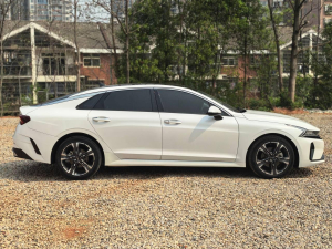 Kia K5 Pro Edition 270T