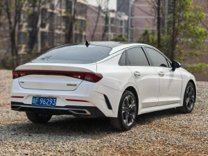 Kia K5 Pro Edition 270T