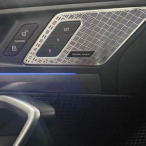 BMW iX1 xDrive30 M Sport Package