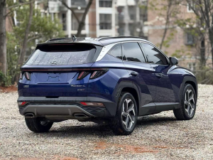 Hyundai Tucson L 2WD Flagship edition