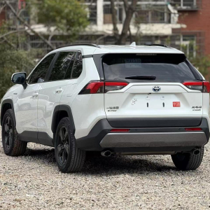 Toyota RAV4 double-engine elite plus version
