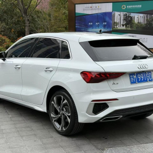 Audi A3 Sportback 35 TFSI Luxury Sport Edition