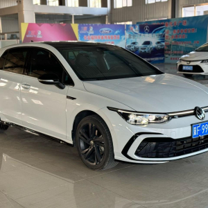 Volkswagen Golf VIII из Китая