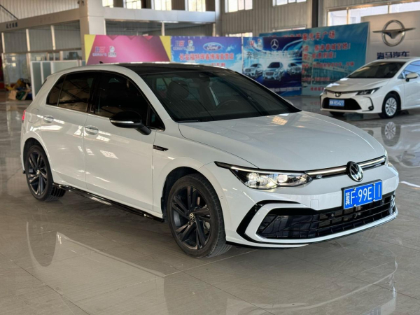 Volkswagen Golf VIII из Китая