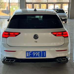 Volkswagen Golf VIII из Китая