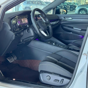 Volkswagen Golf VIII из Китая
