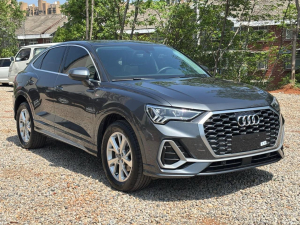 Audi Q3 sportback S-Line