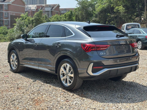Audi Q3 sportback S-Line