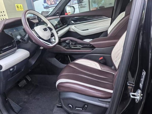 Geely Monjaro из Китая