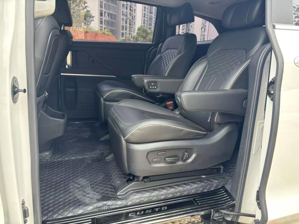 Hyundai Custo из Китая