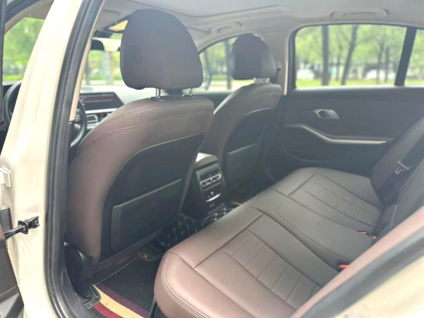 BMW 320i g20 из Китая