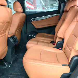 Geely Okavango из Китая