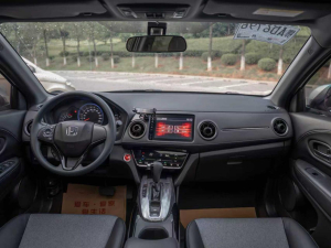 HONDA XR-V