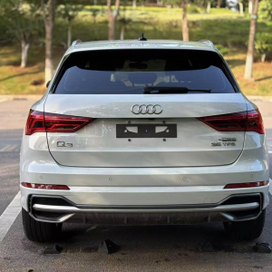 Audi Q3 (F3)