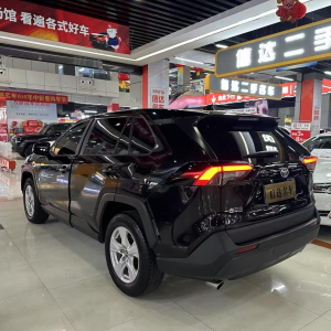 Toyota RAV4 (XA50)