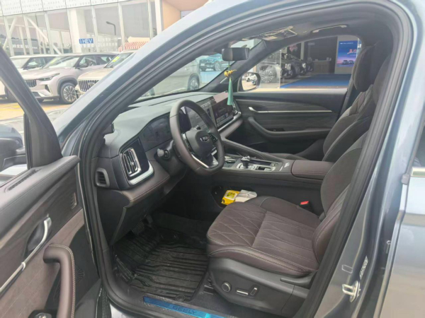 Geely Xingyue L