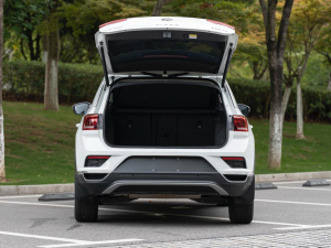 Volkswagen T-ROC Comfort Plus edition