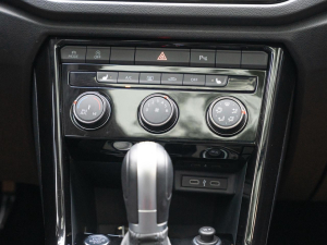 Volkswagen T-ROC Comfort Plus edition