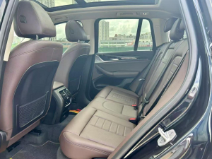 BMW X3 xDrive30i