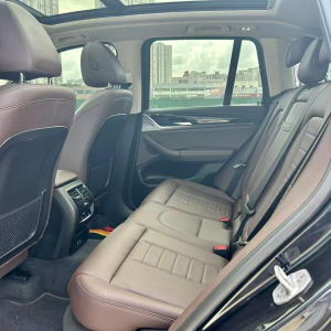 BMW X3 xDrive30i