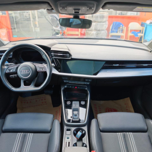 Audi A3 L