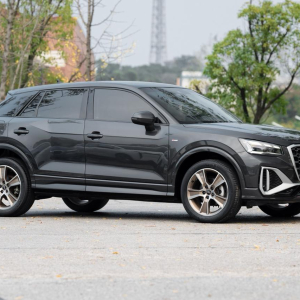 AUDI Q2 L