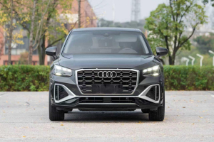 AUDI Q2 L