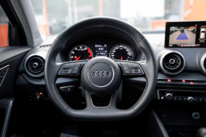 AUDI Q2 L