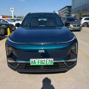 Geely Galaxy L7